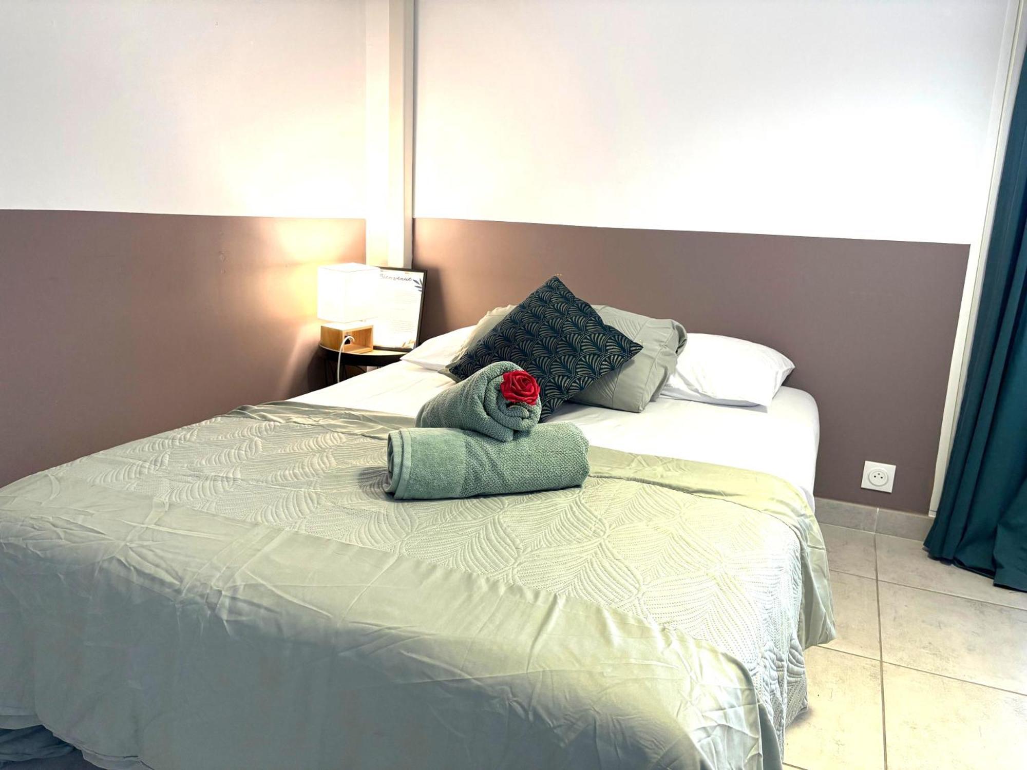 L'Amazone Studio Plein Centre Plages A 2Min Clim Wifi Sur Le Port - Top Prosconciergerie- La Grande-Motte Exterior foto